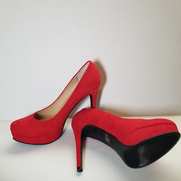 CL by Laundry Red Platform Stiletto Heels - Picture 6 of 6